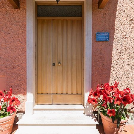 Galeria Home Apartments أنغويلارا سابازيا المظهر الخارجي الصورة