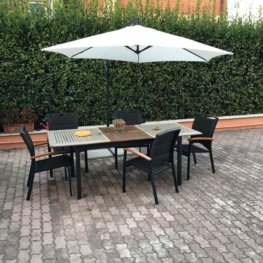 Galeria Home Apartments أنغويلارا سابازيا المظهر الخارجي الصورة
