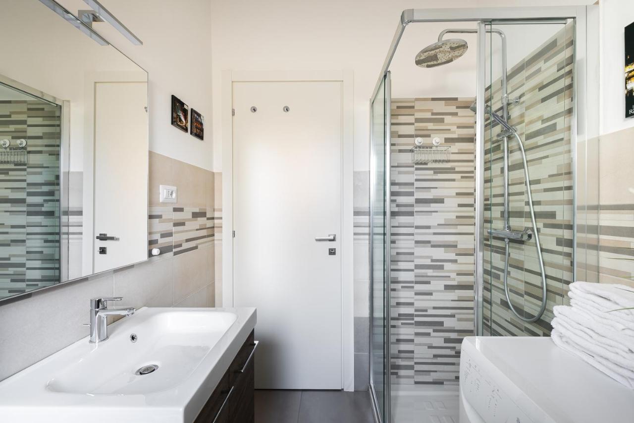 Galeria Home Apartments أنغويلارا سابازيا المظهر الخارجي الصورة