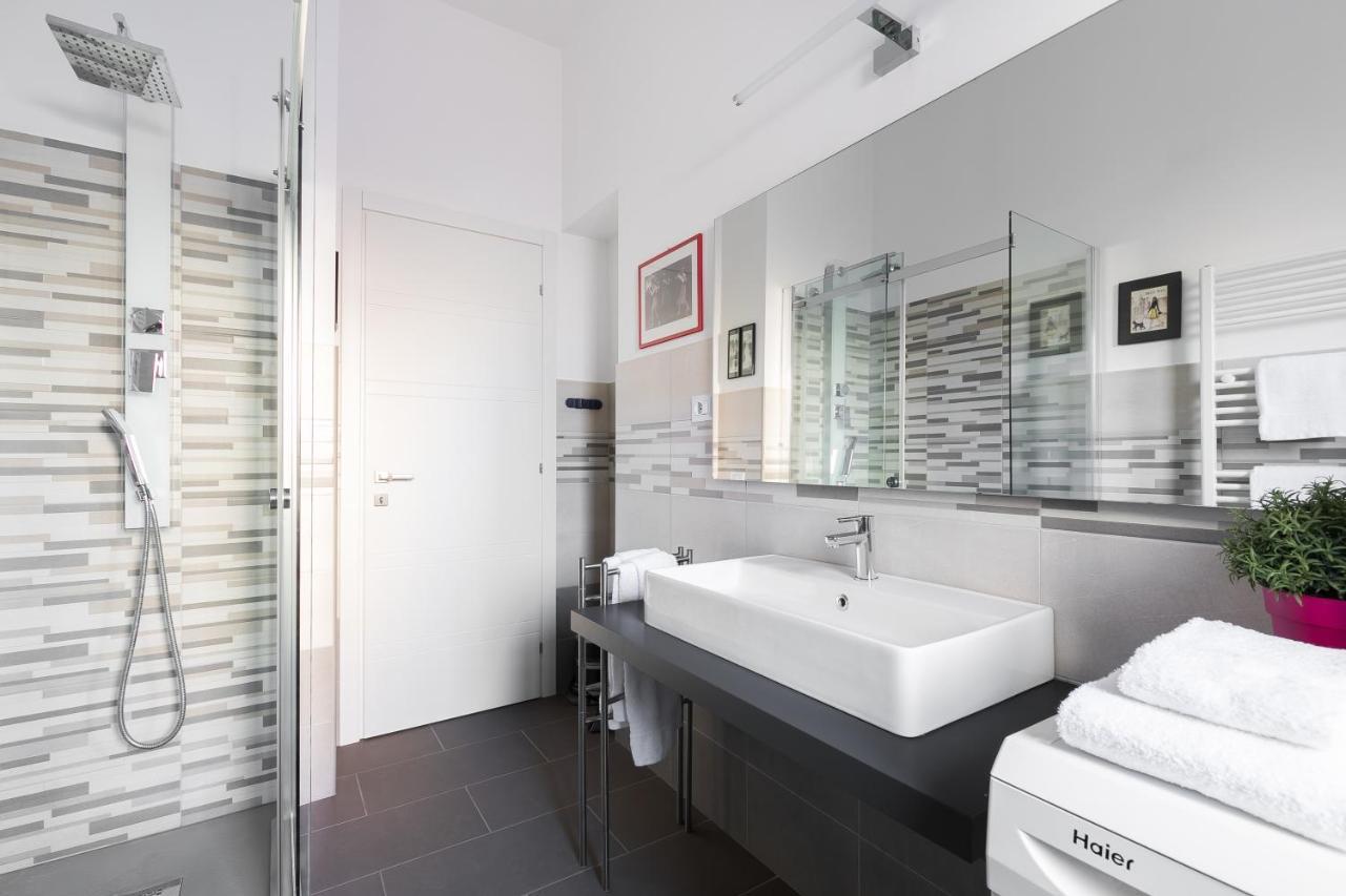 Galeria Home Apartments أنغويلارا سابازيا المظهر الخارجي الصورة